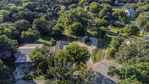 3819 Horseshoe Trail Granbury TX 76048