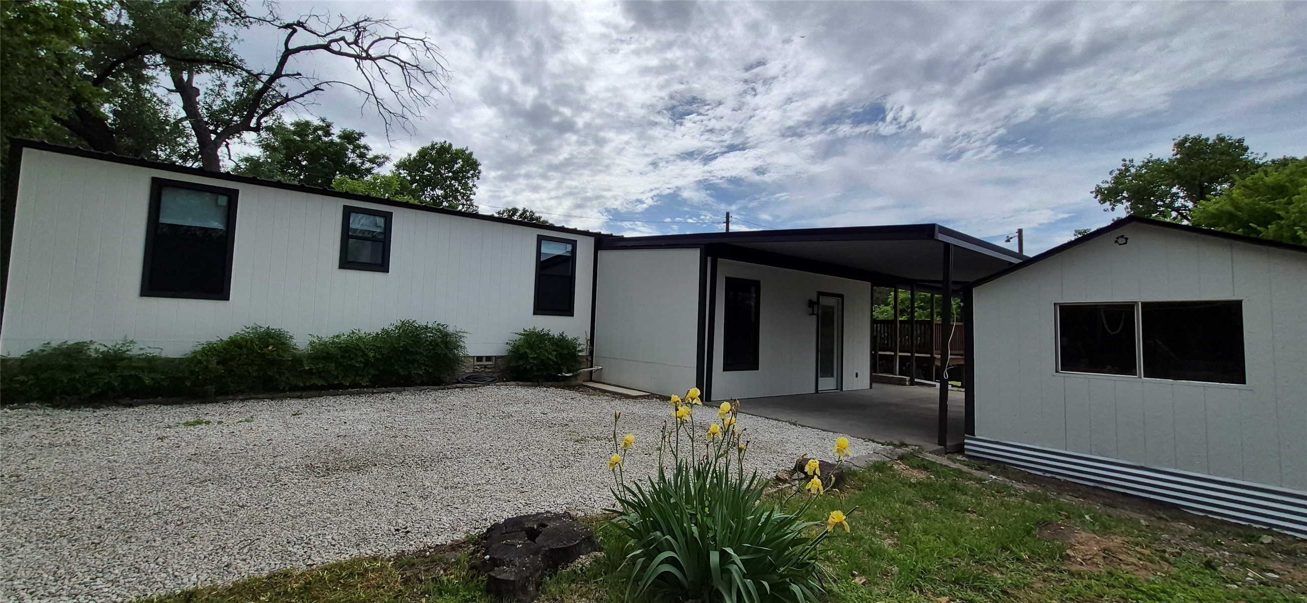 3819 Horseshoe Trail Granbury TX 76048