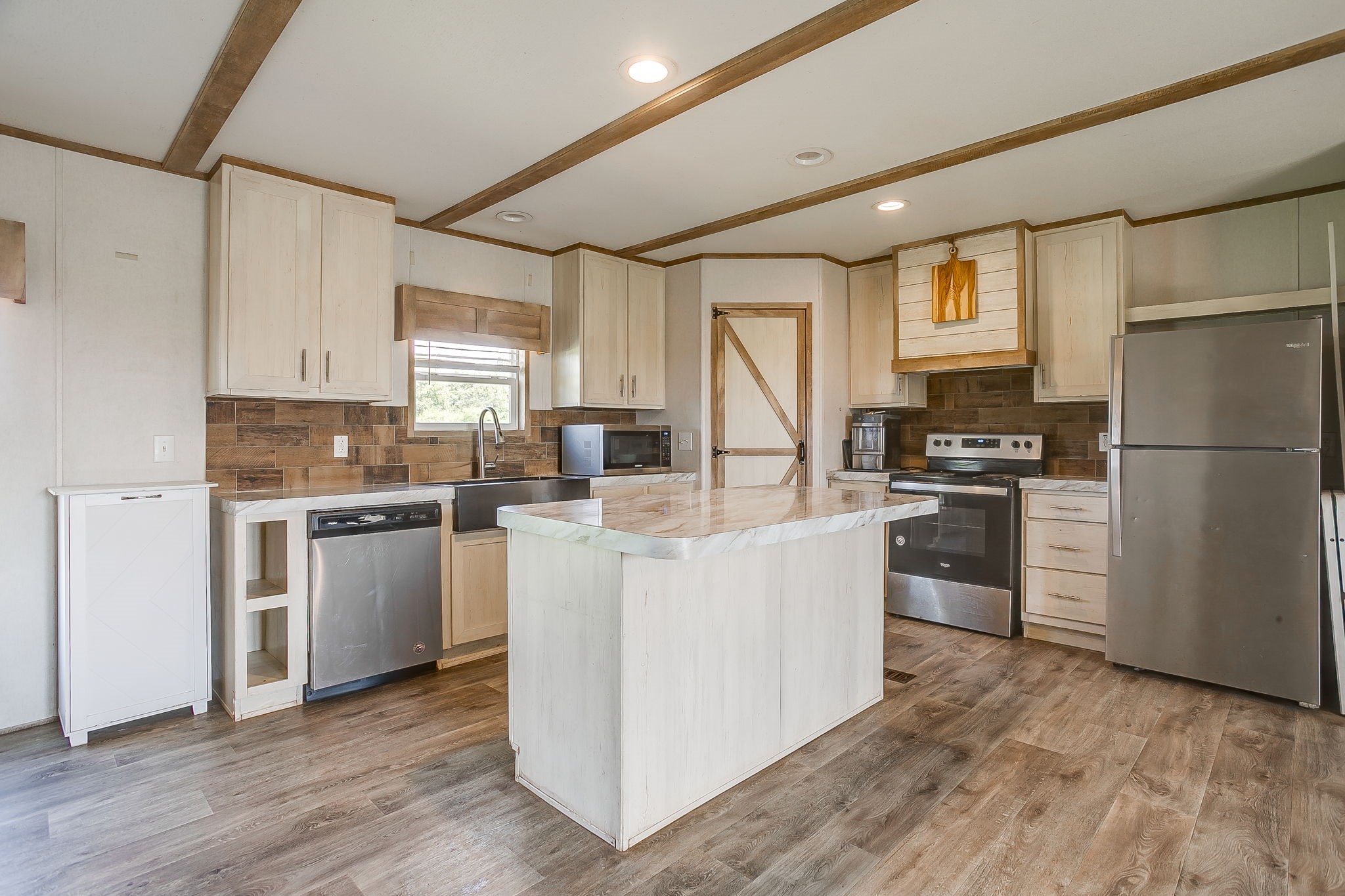 701 Trails Poolville TX 76487