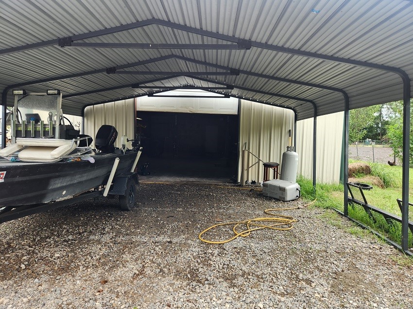 1664 County Road 4925 Trenton TX 75490