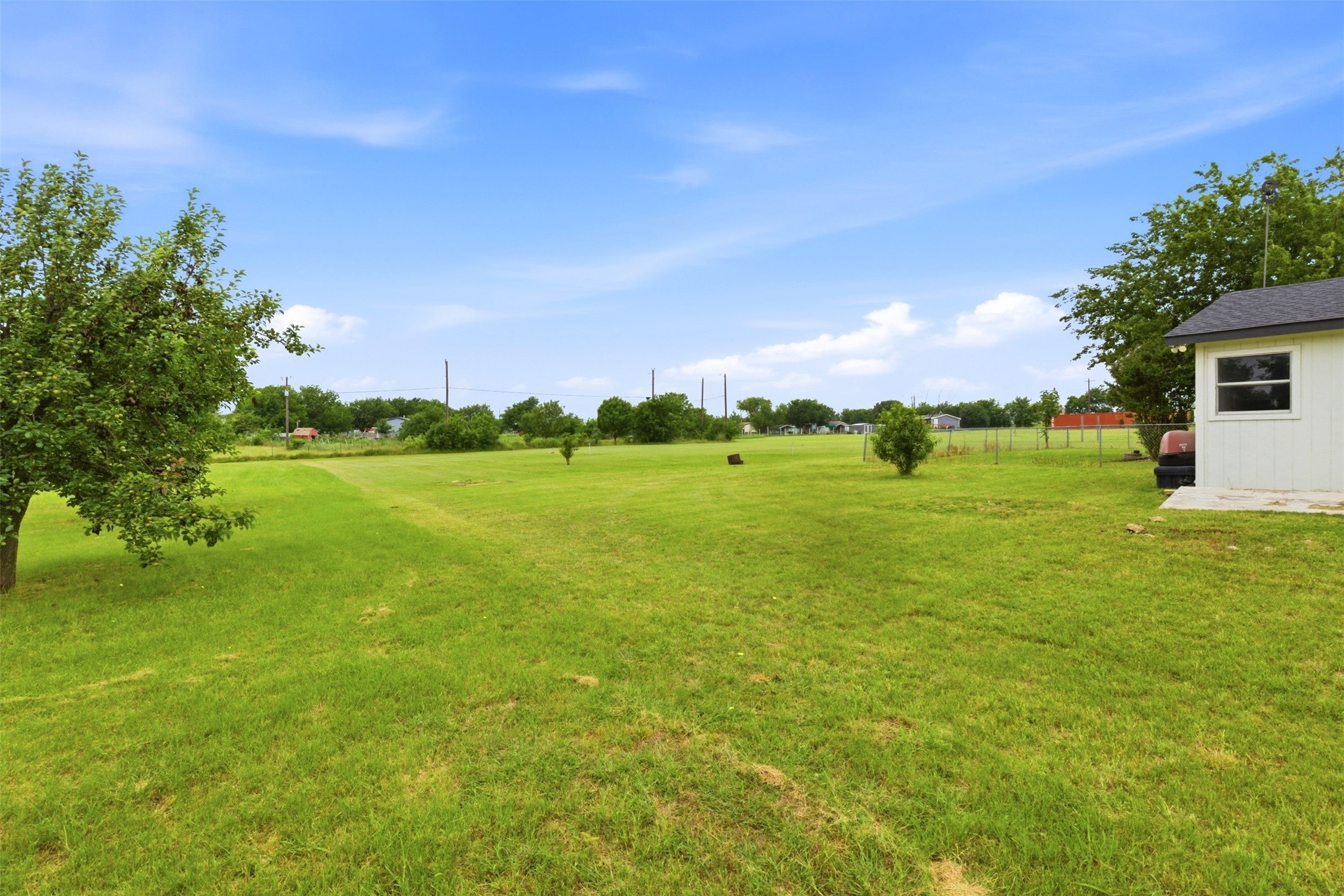 7227 Fm 2622 Ponder TX 76259