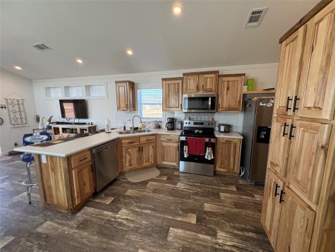 786 Holiday Village Drive Quitman TX 75783