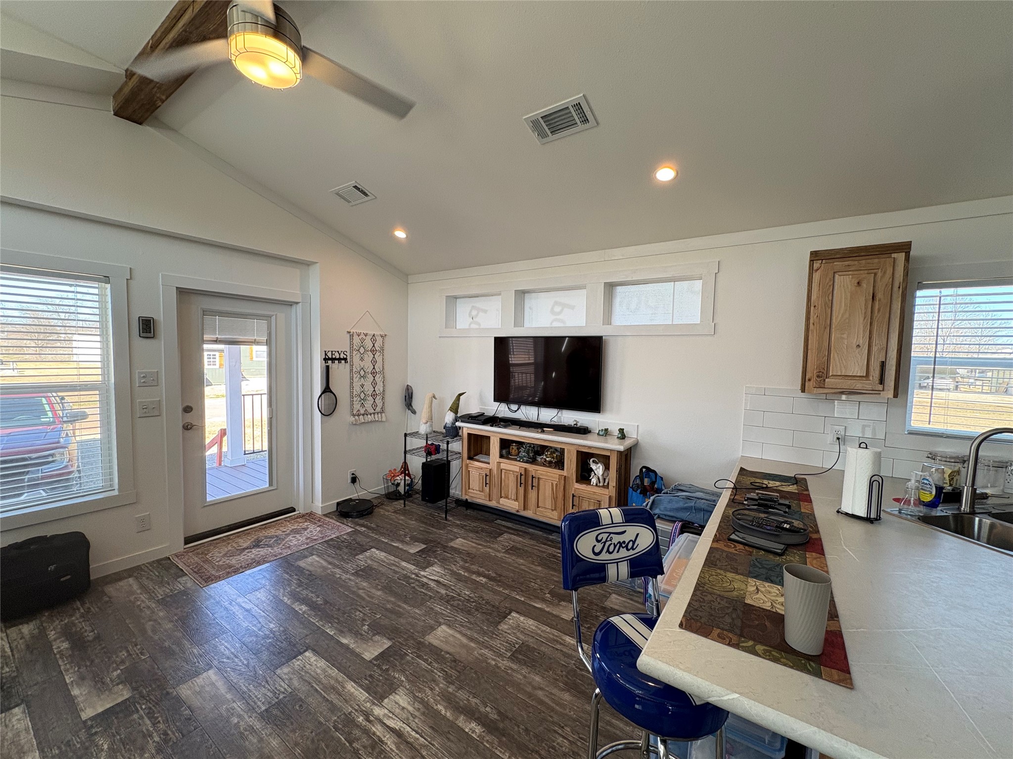 786 Holiday Village Drive Quitman TX 75783