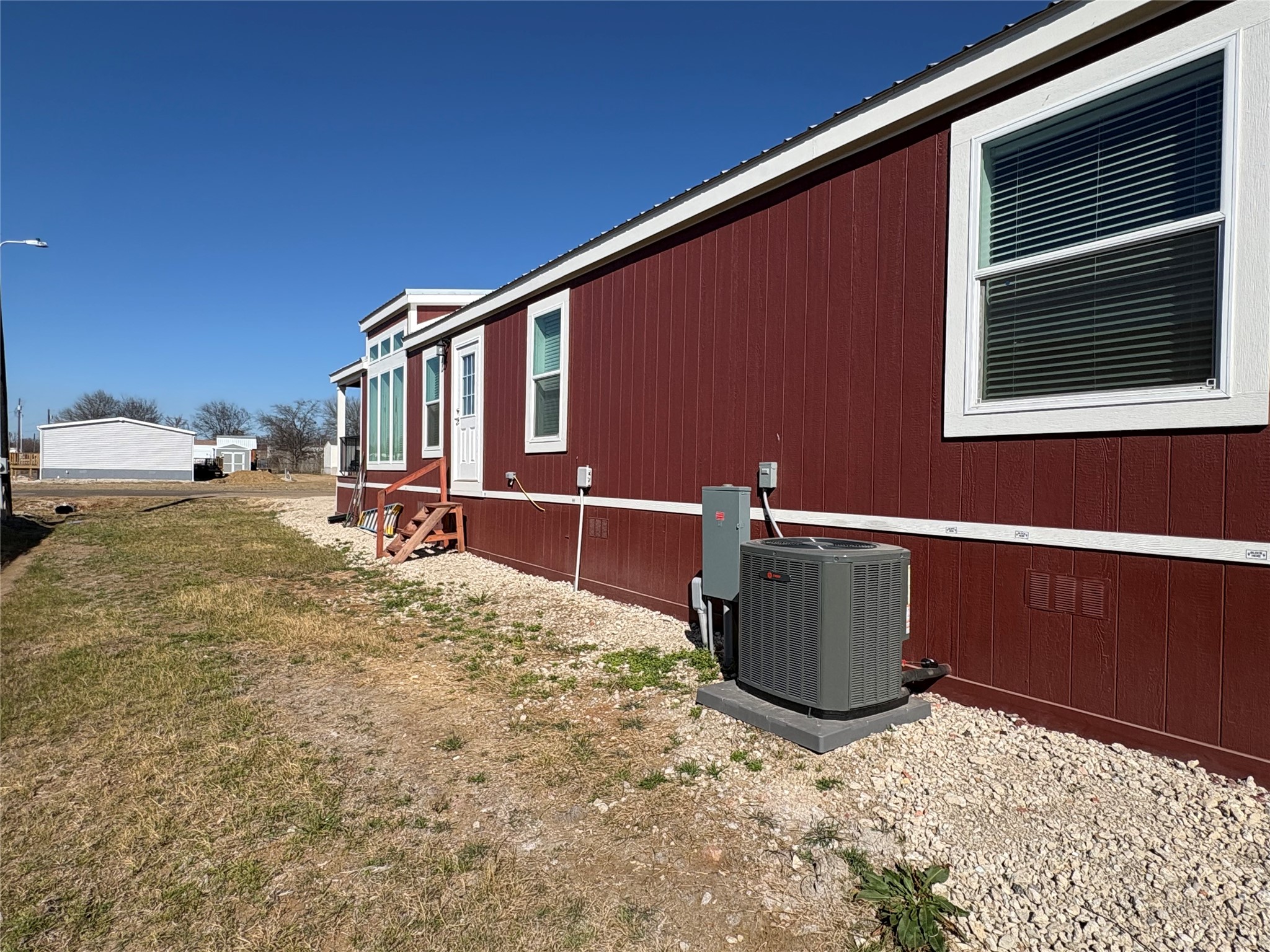 786 Holiday Village Drive Quitman TX 75783