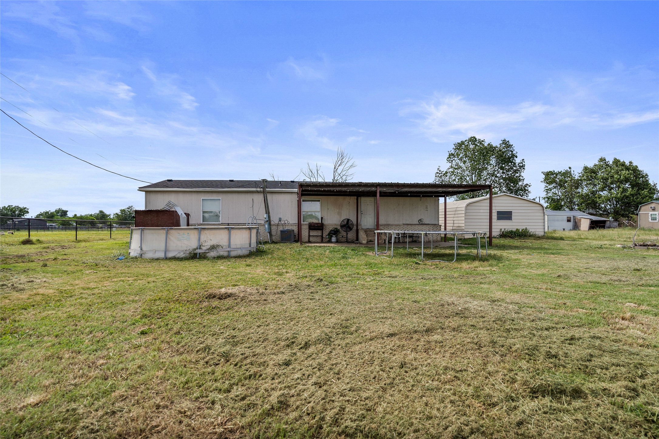 1212 County Road 136b Terrell TX 75161