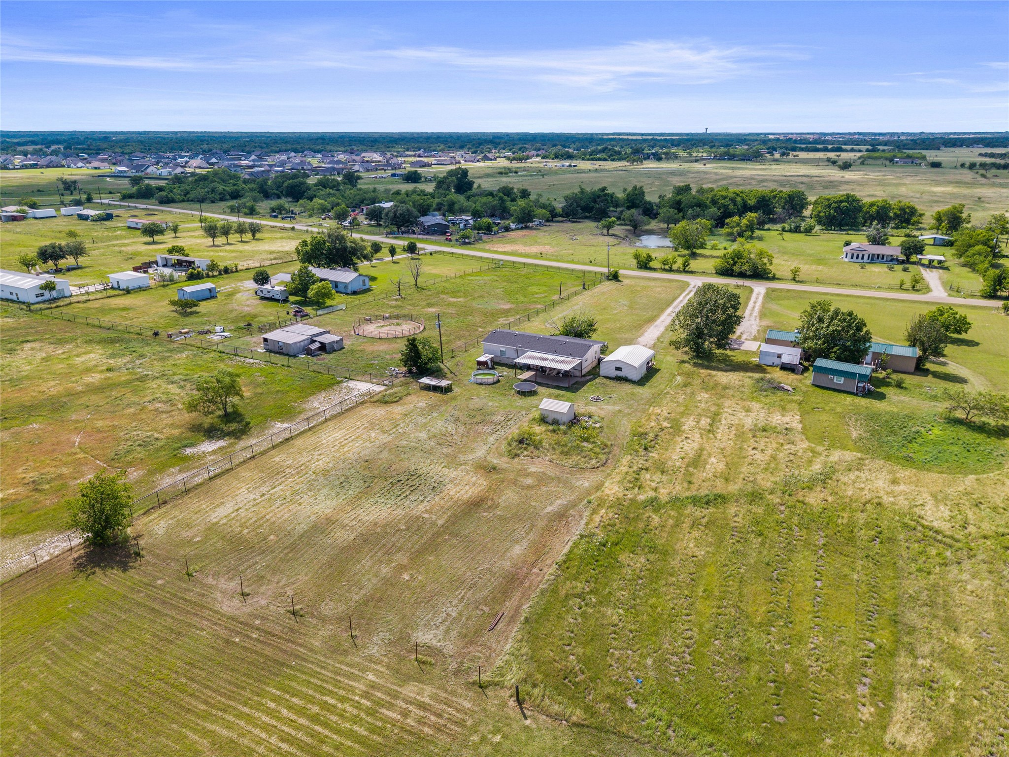 1212 County Road 136b Terrell TX 75161