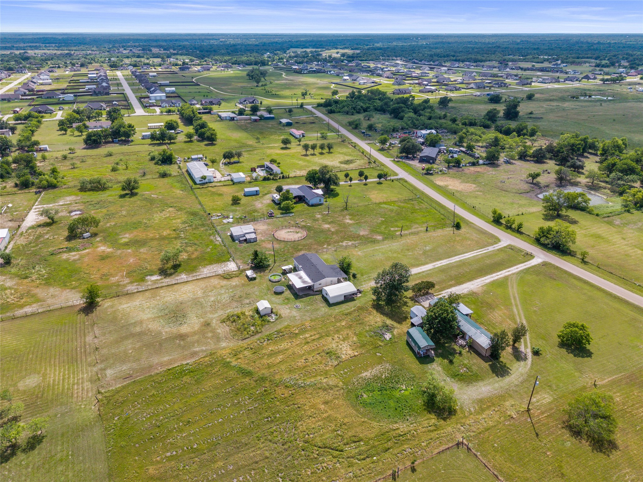 1212 County Road 136b Terrell TX 75161