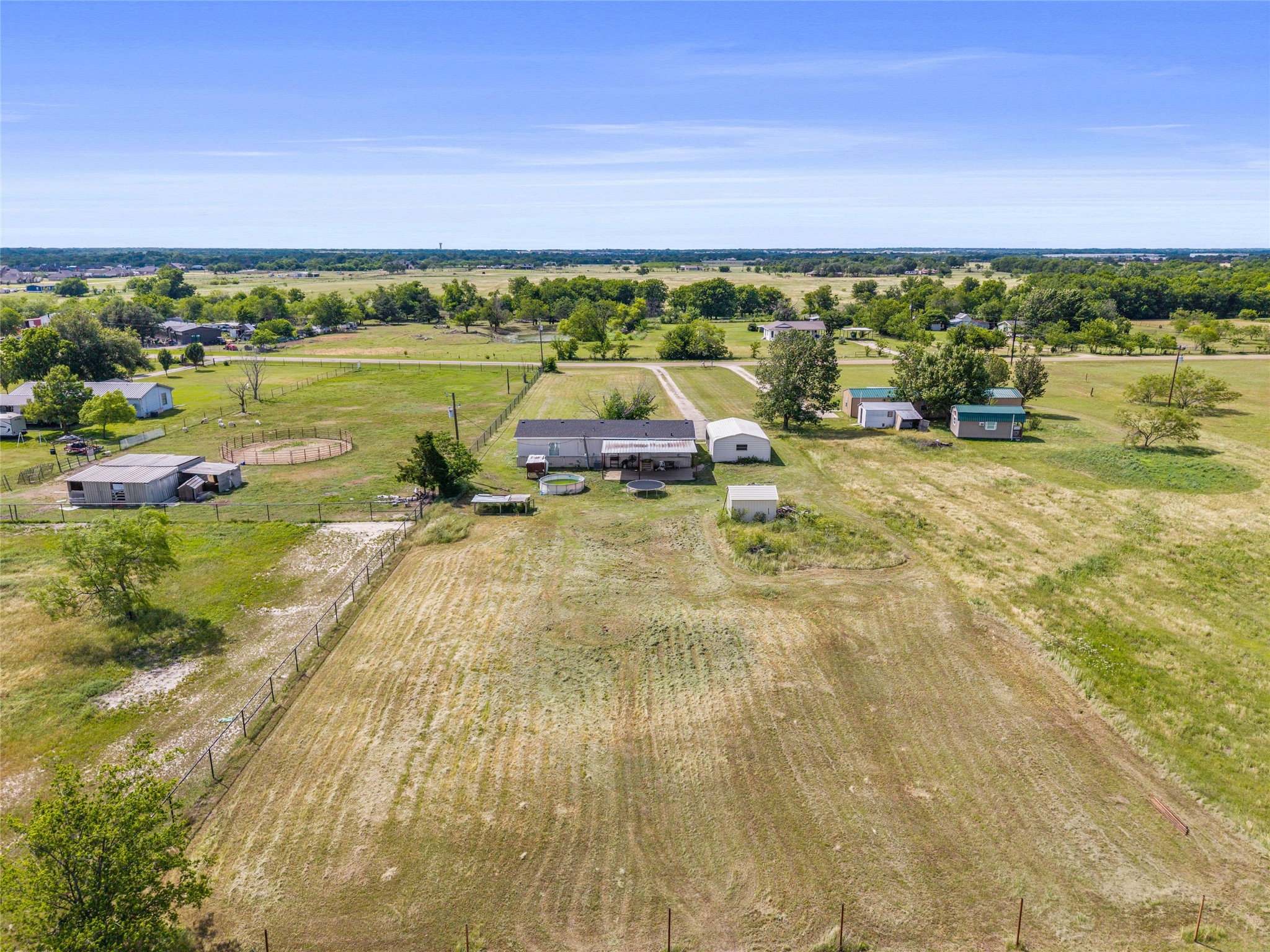 1212 County Road 136b Terrell TX 75161