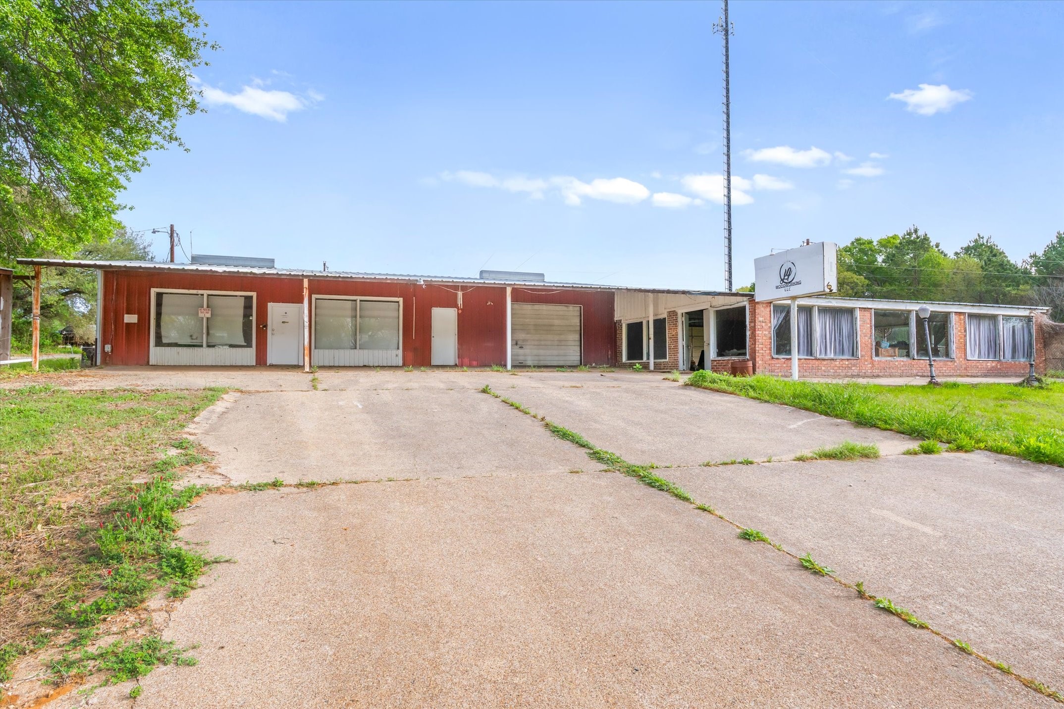 25294 Highway 80 Grand Saline TX 75140