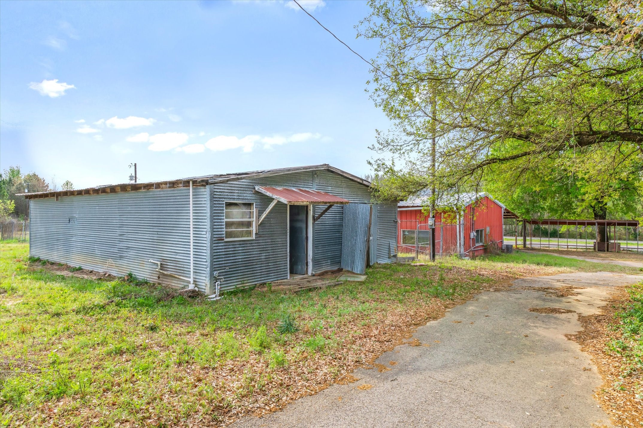 25294 Highway 80 Grand Saline TX 75140