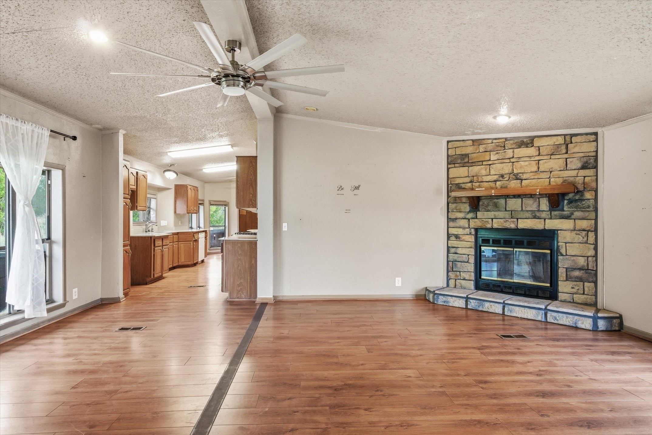 25294 Highway 80 Grand Saline TX 75140