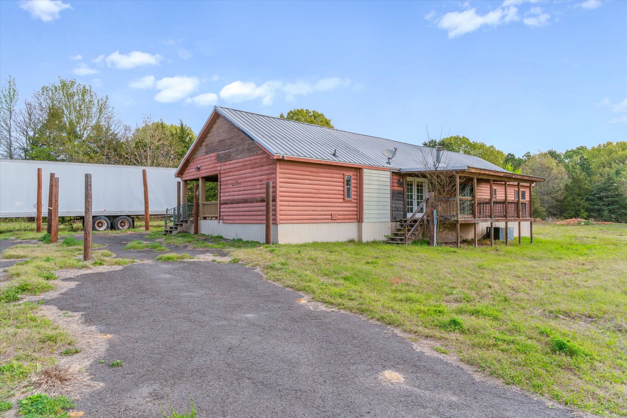 25294 Highway 80 Grand Saline TX 75140