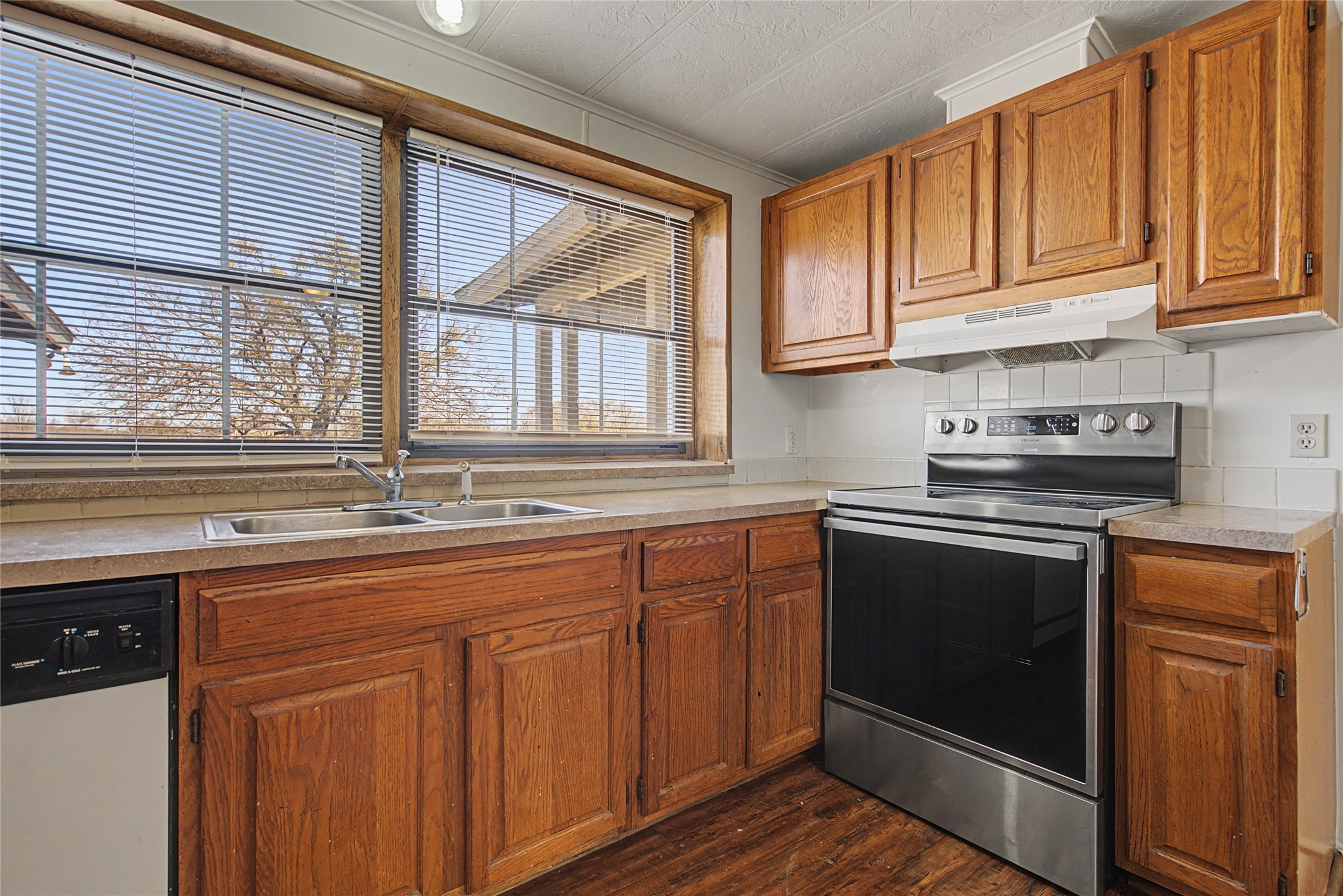 365 Penny Lane Roanoke TX 76262