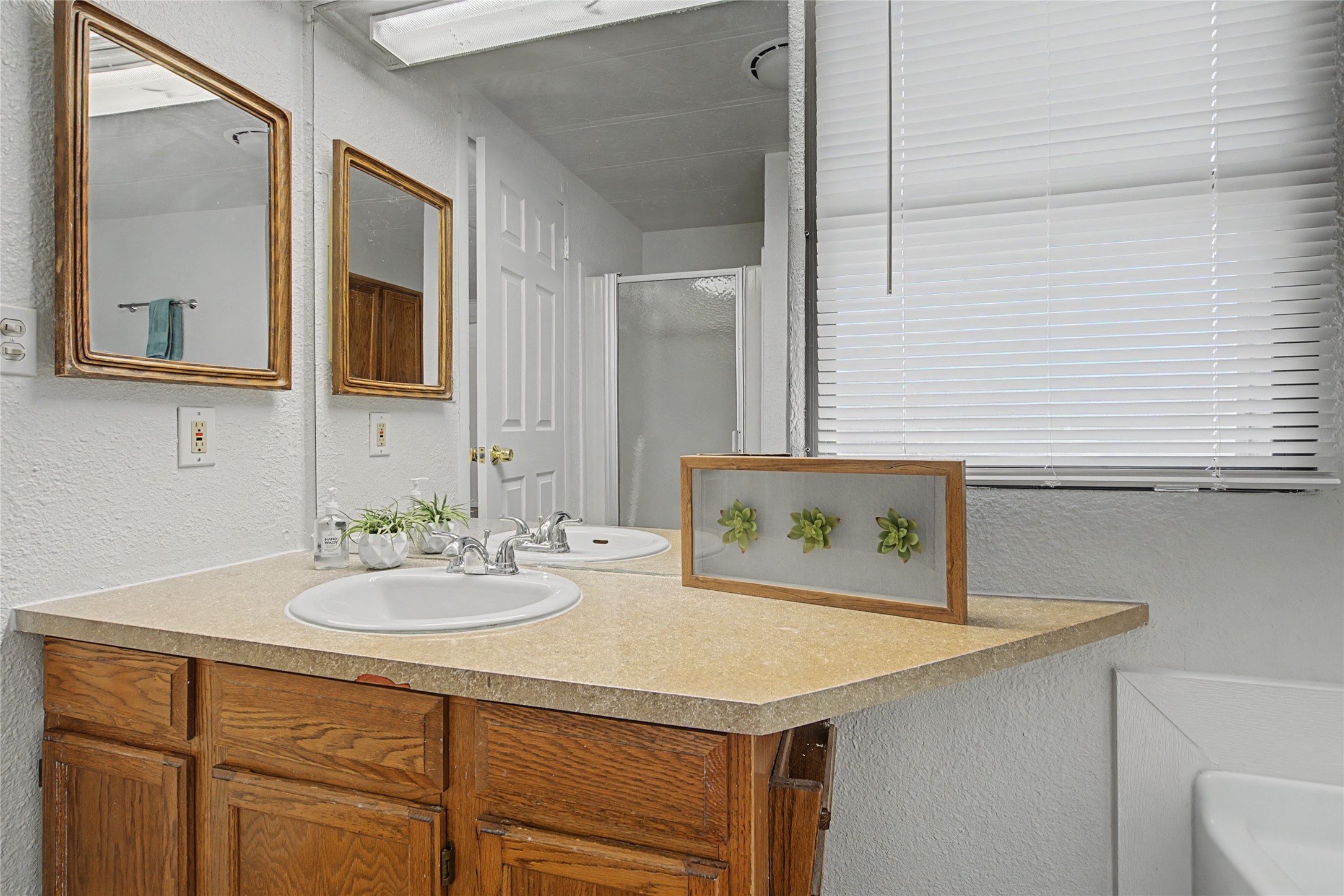 365 Penny Lane Roanoke TX 76262