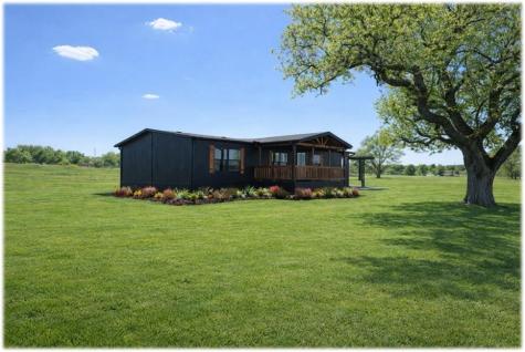 1000 Carnagie Road Poolville TX 76487