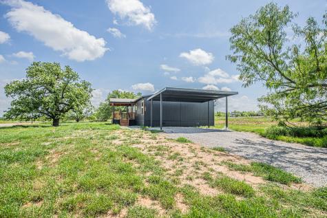 1000 Carnagie Road Poolville TX 76487