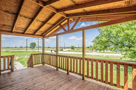 1000 Carnagie Road Poolville TX 76487