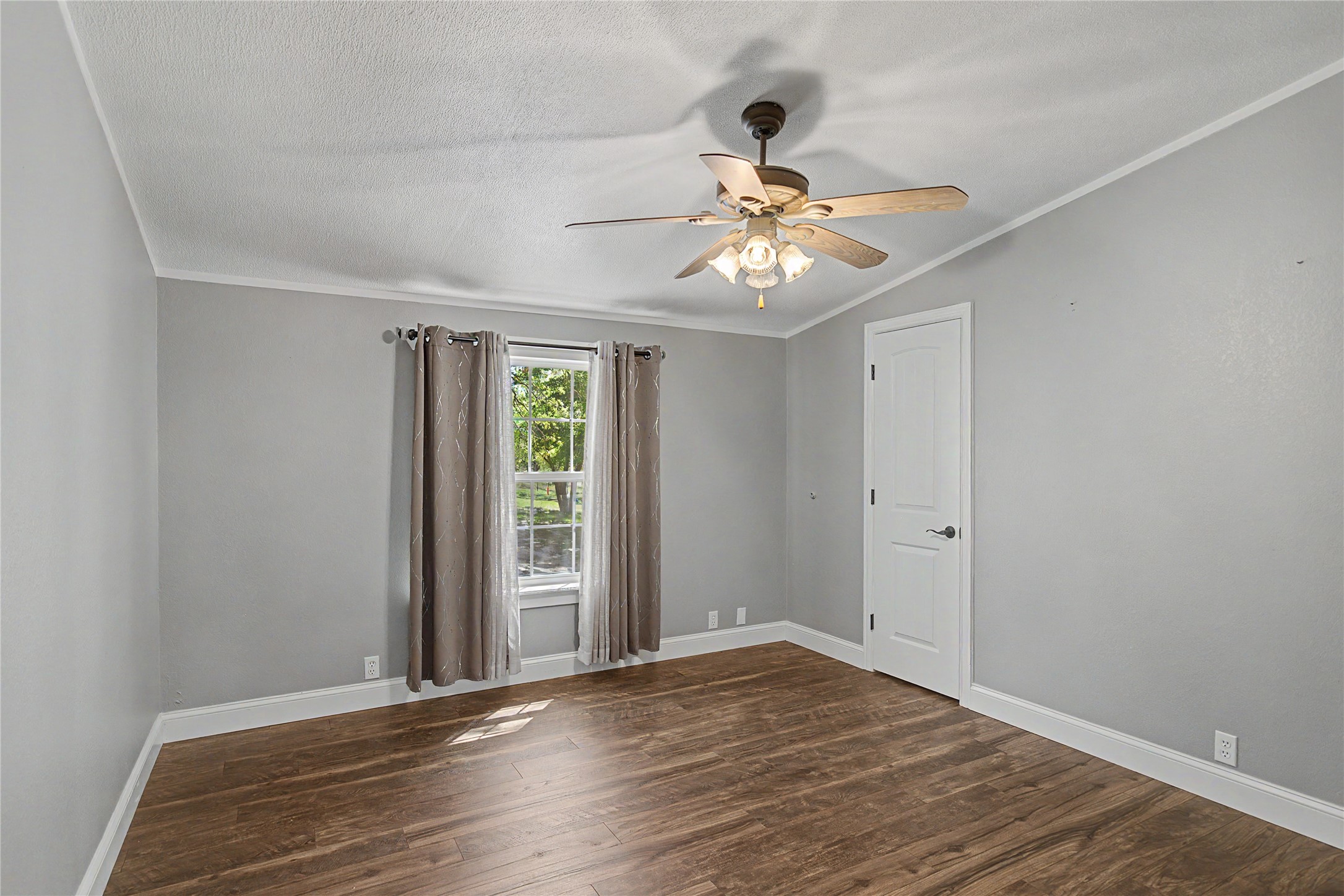 1701 Central Road Weatherford TX 76088