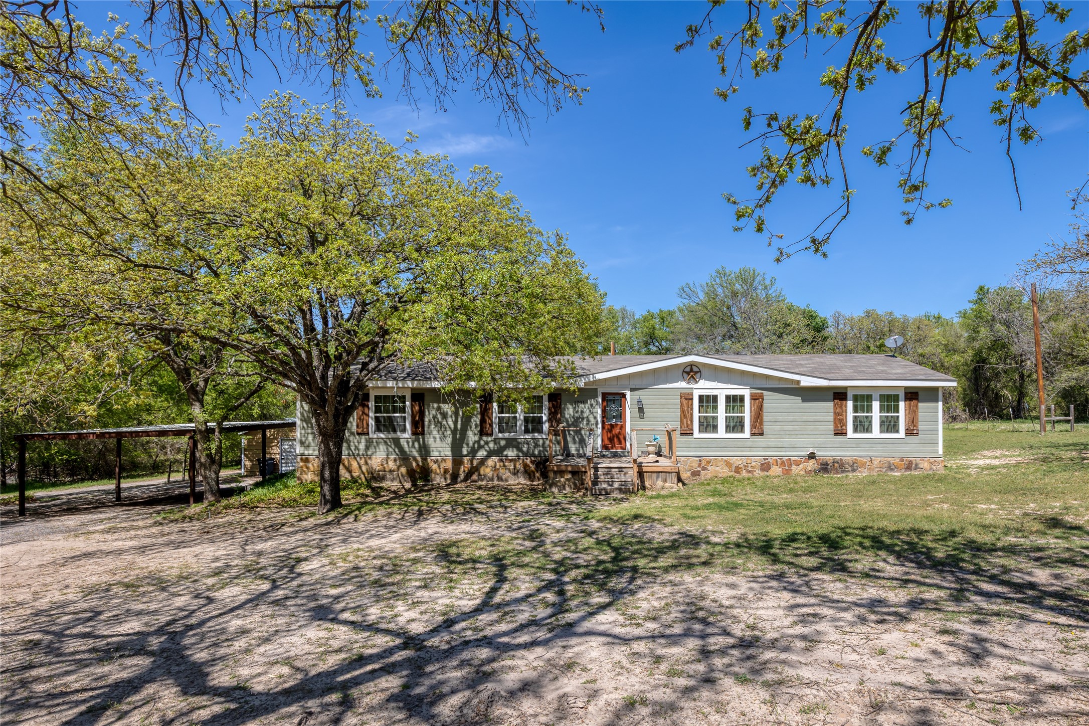 1701 Central Road Weatherford TX 76088