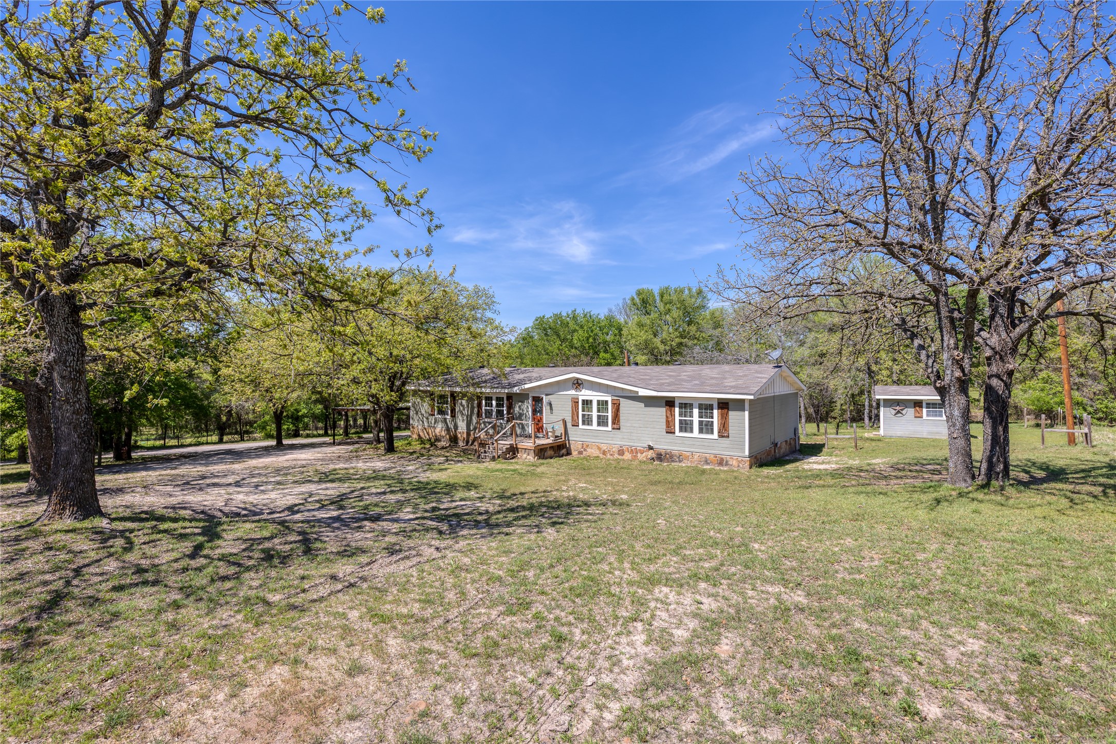 1701 Central Road Weatherford TX 76088