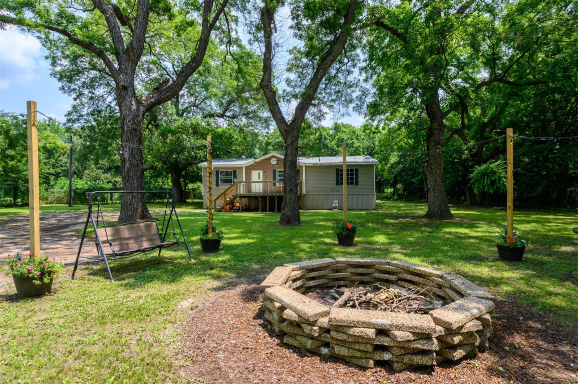 70 County Road 2183 Gainesville TX 76240