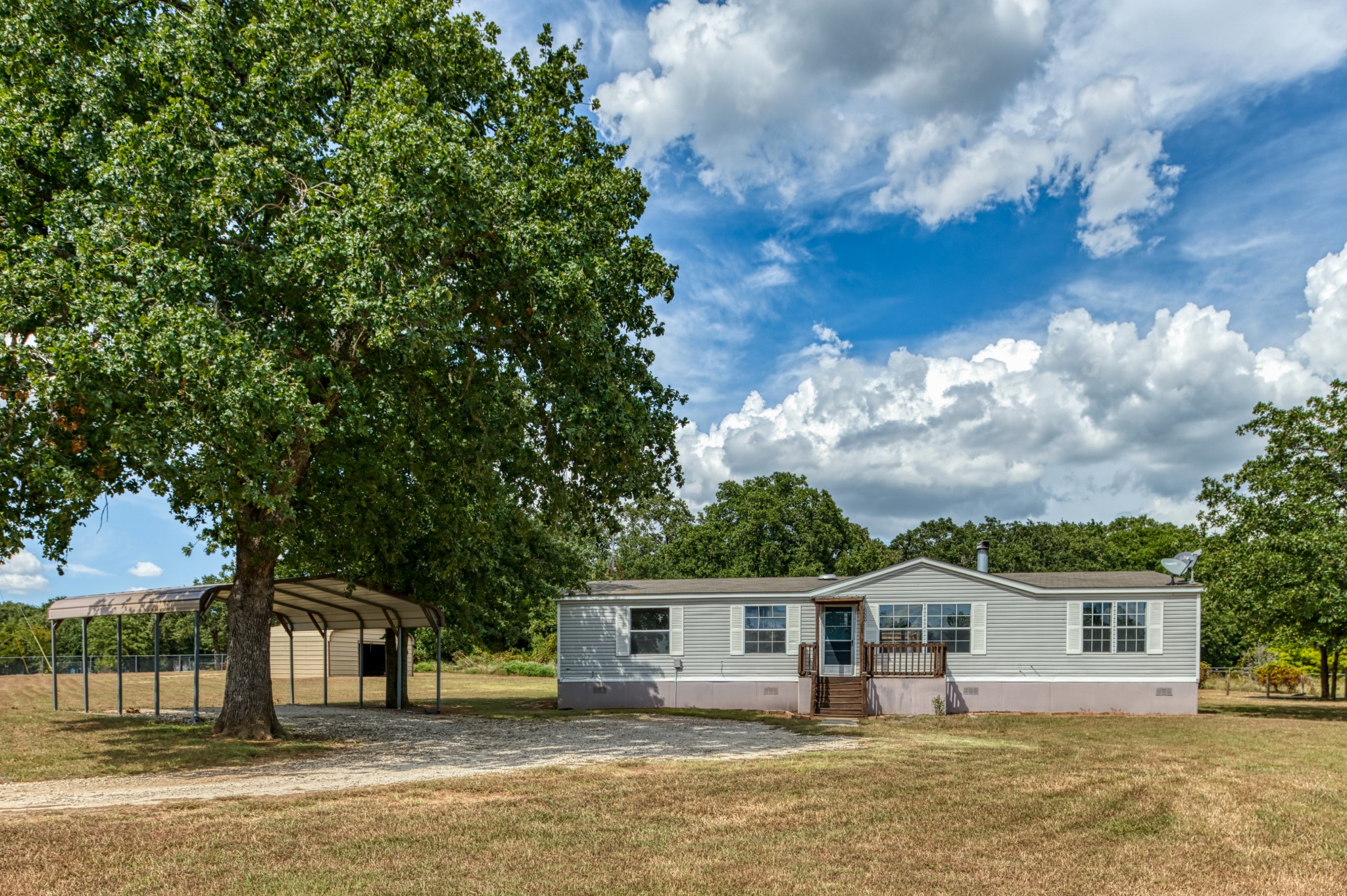 6000 Vinery Lane Joshua TX 76058