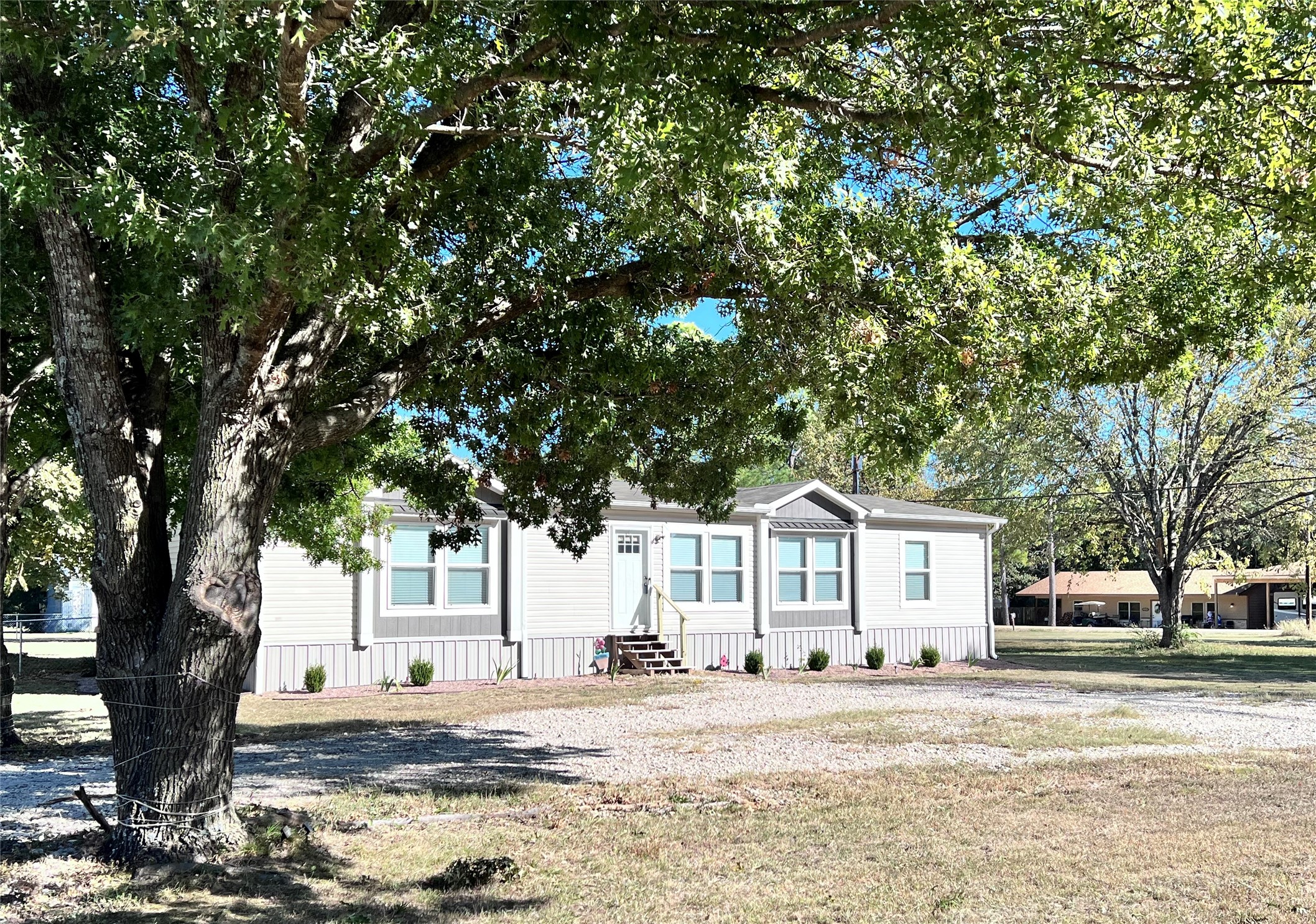 350 Oak Trail Drive Gordonville TX 76245