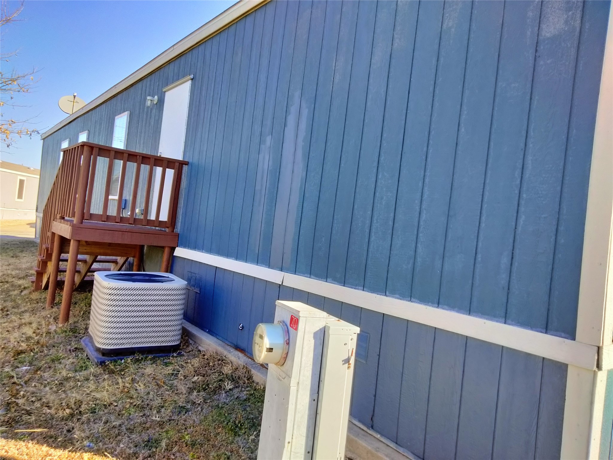 709 N Collins Freeway Howe TX 75459