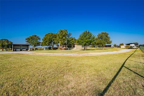 1673 County Road 407 Stephenville TX 76401