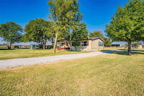 1673 County Road 407 Stephenville TX 76401