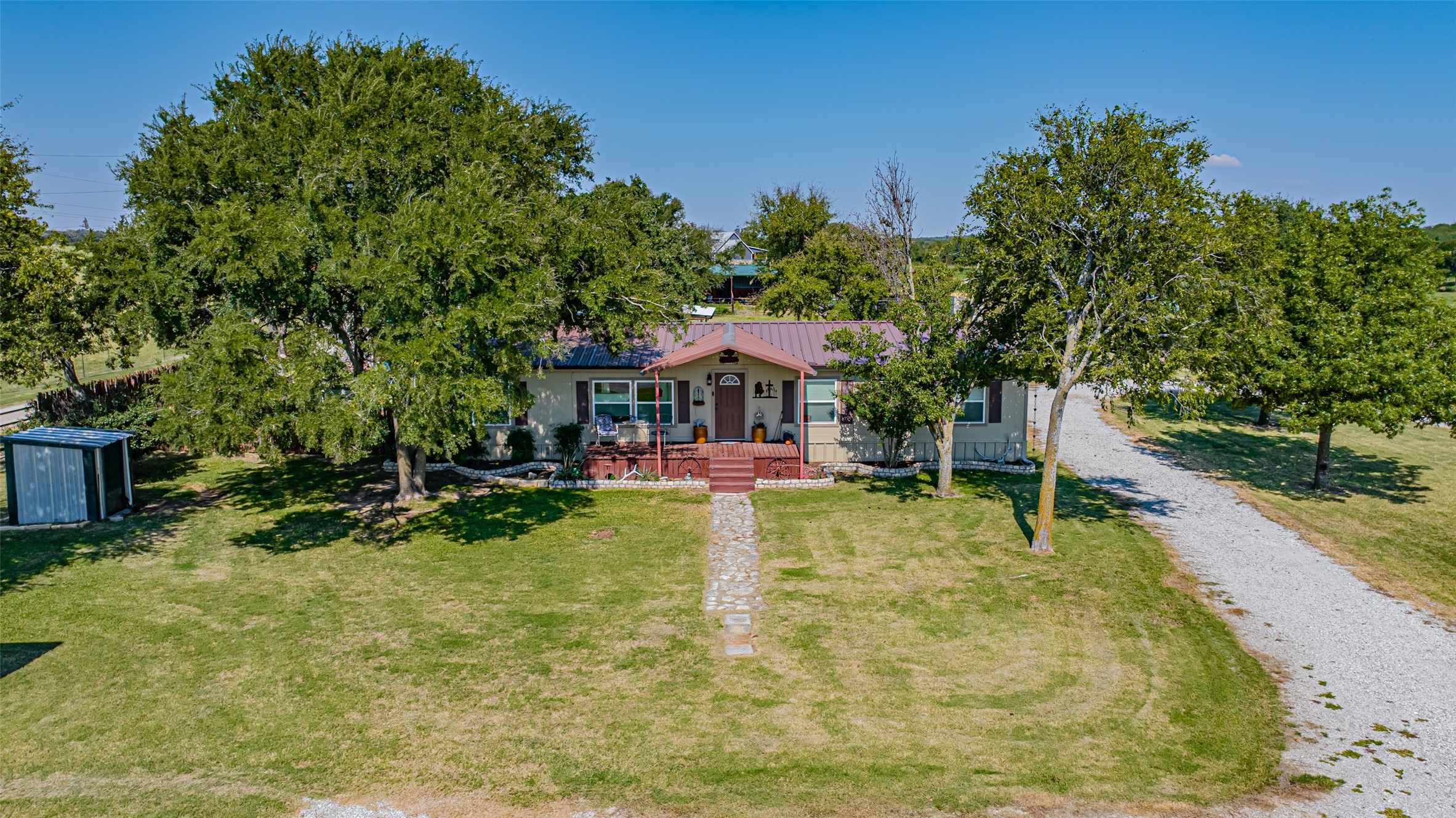 1673 County Road 407 Stephenville TX 76401