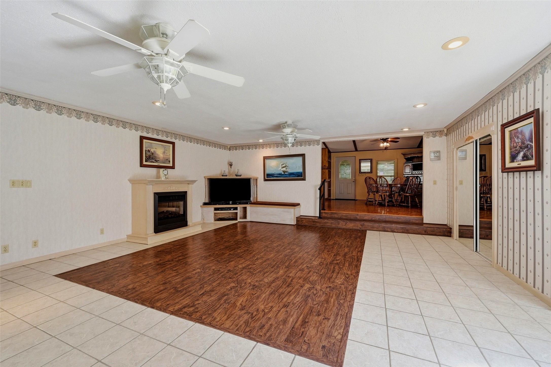 334 Graves Circle Pottsboro TX 75076
