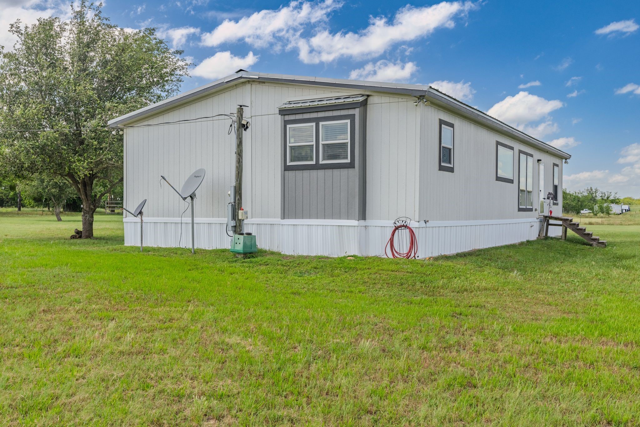 306 County Road 3565 Dike TX 75437