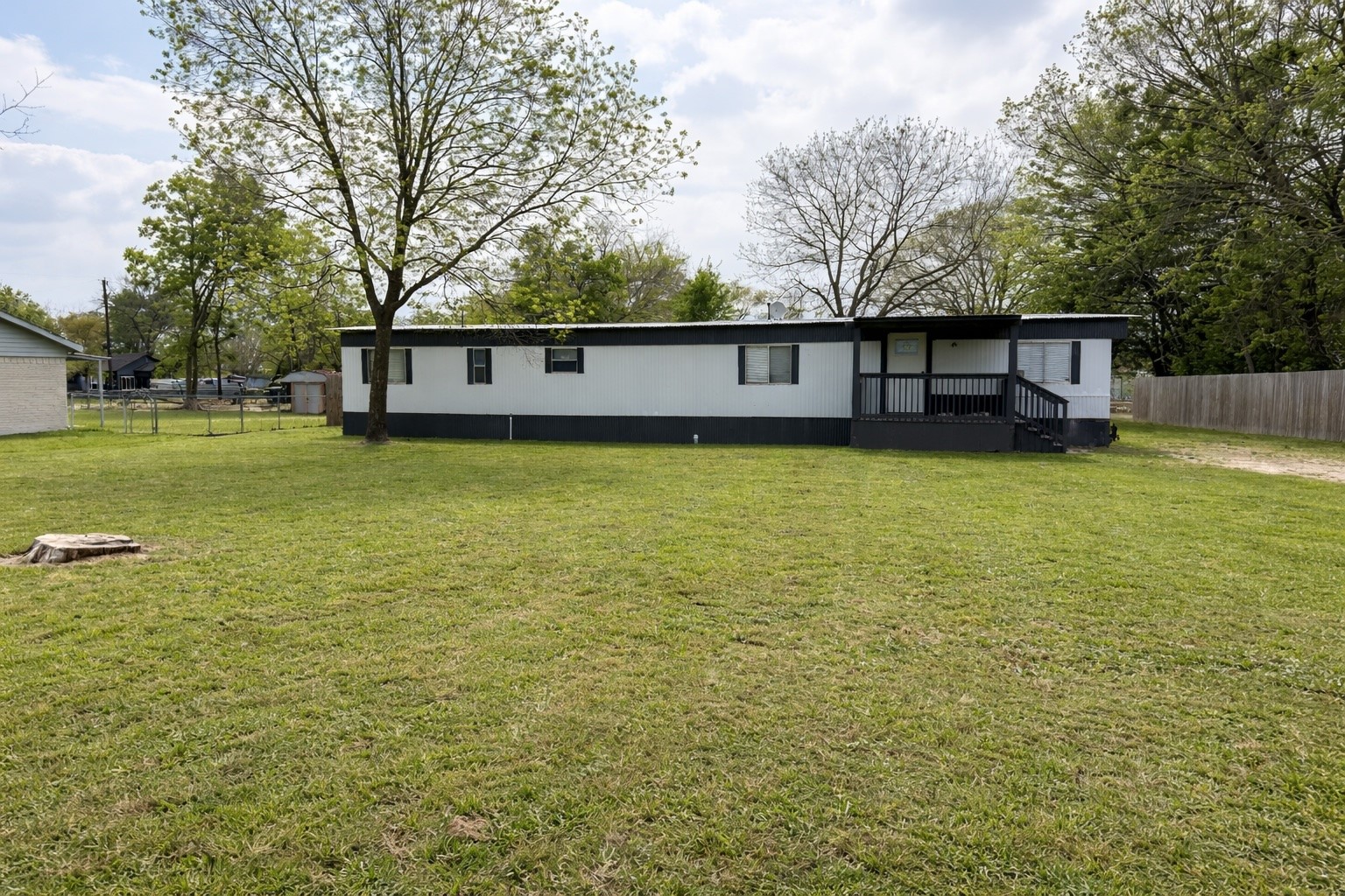 202 S Austin Street Rice TX 75155