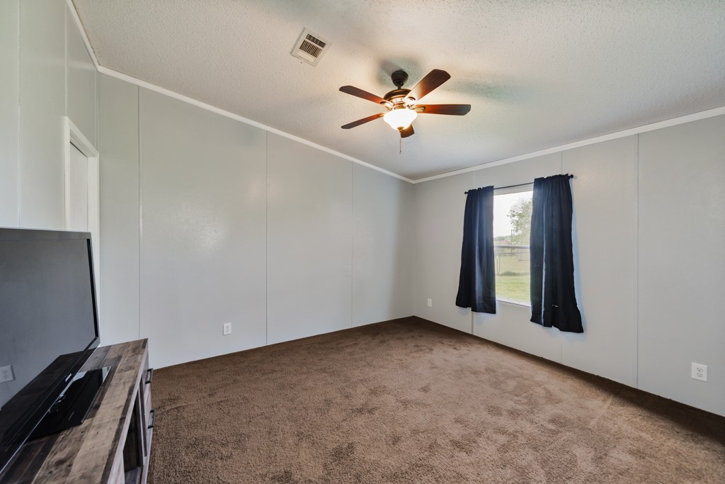 297 Lone Tree Lane Decatur TX 76234