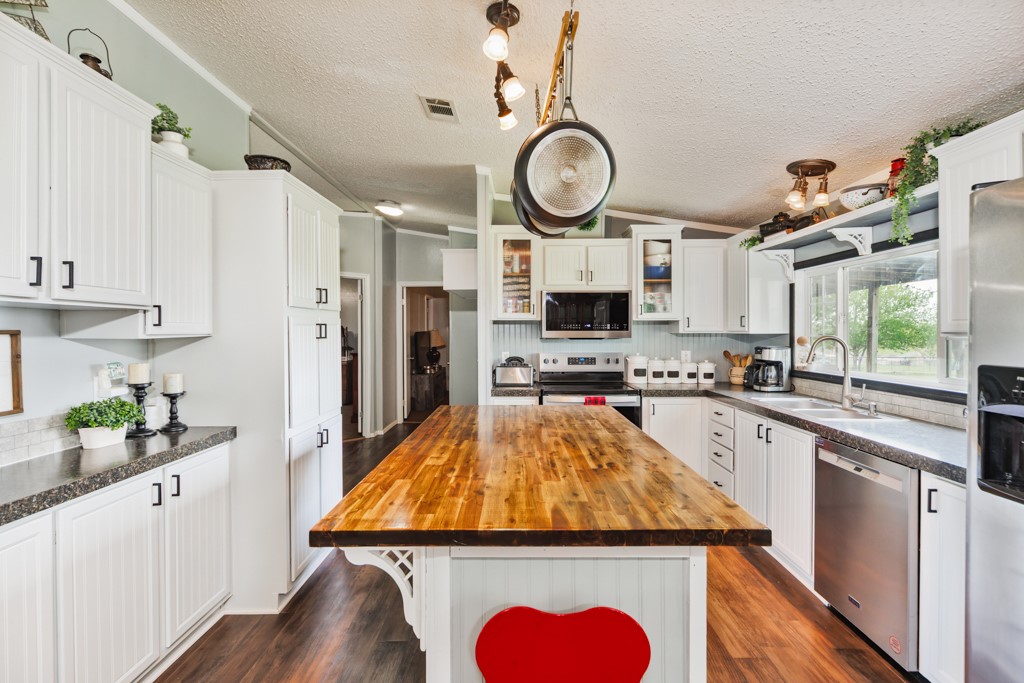 297 Lone Tree Lane Decatur TX 76234