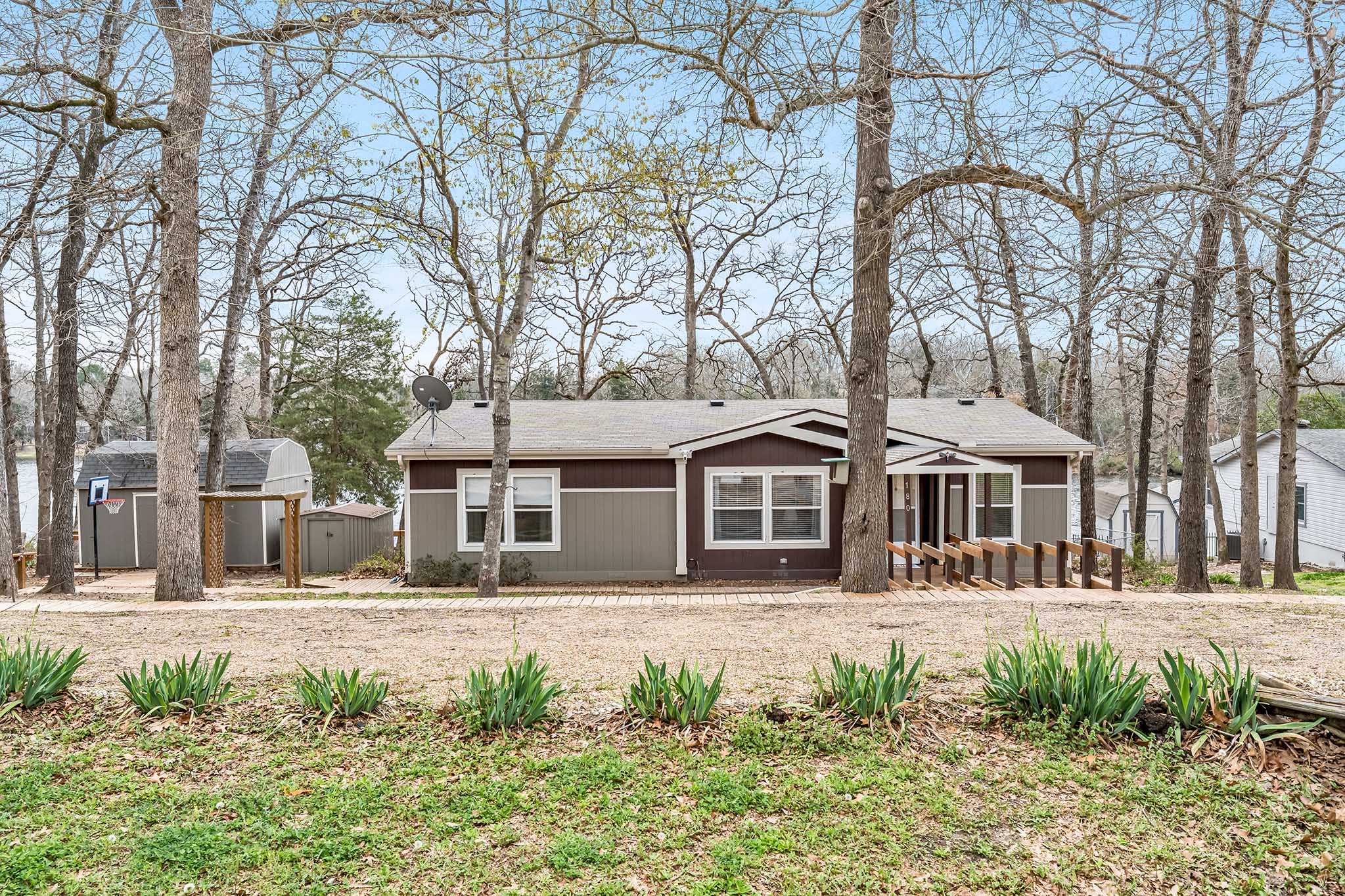 180 Sweetgum Trail Murchison TX 75778