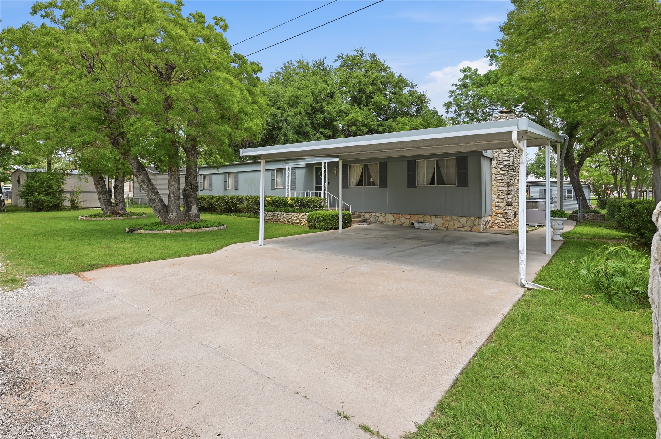 3409 Tahitian Court Granbury TX 76048