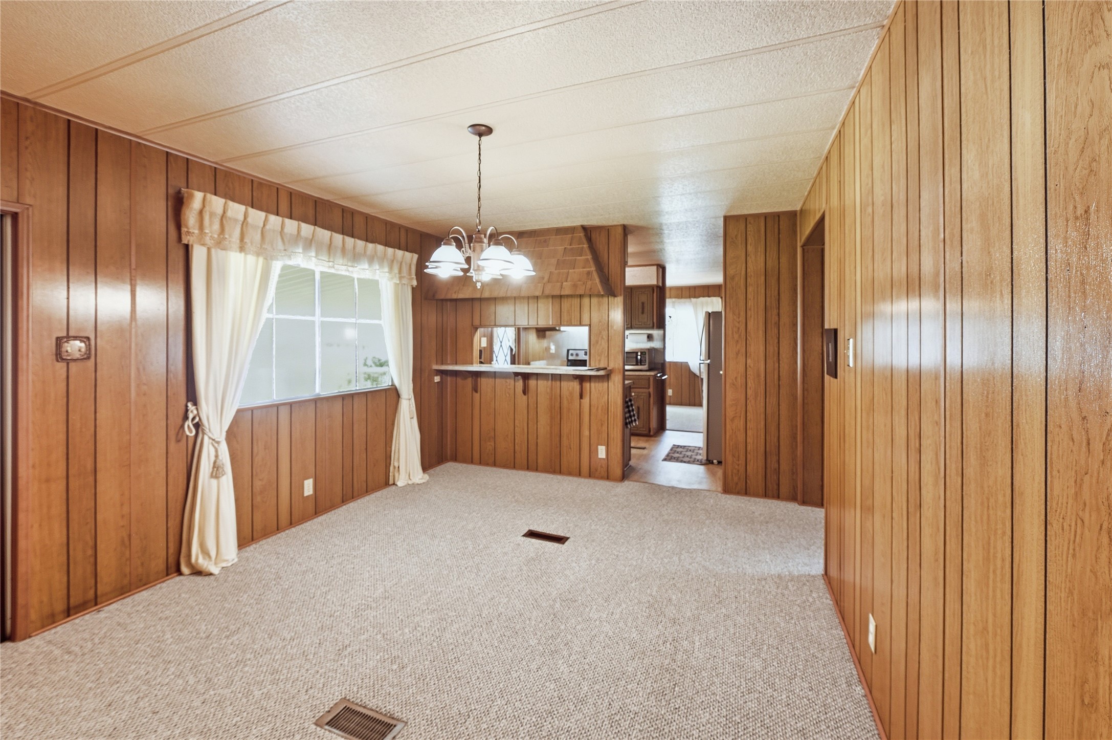3409 Tahitian Court Granbury TX 76048
