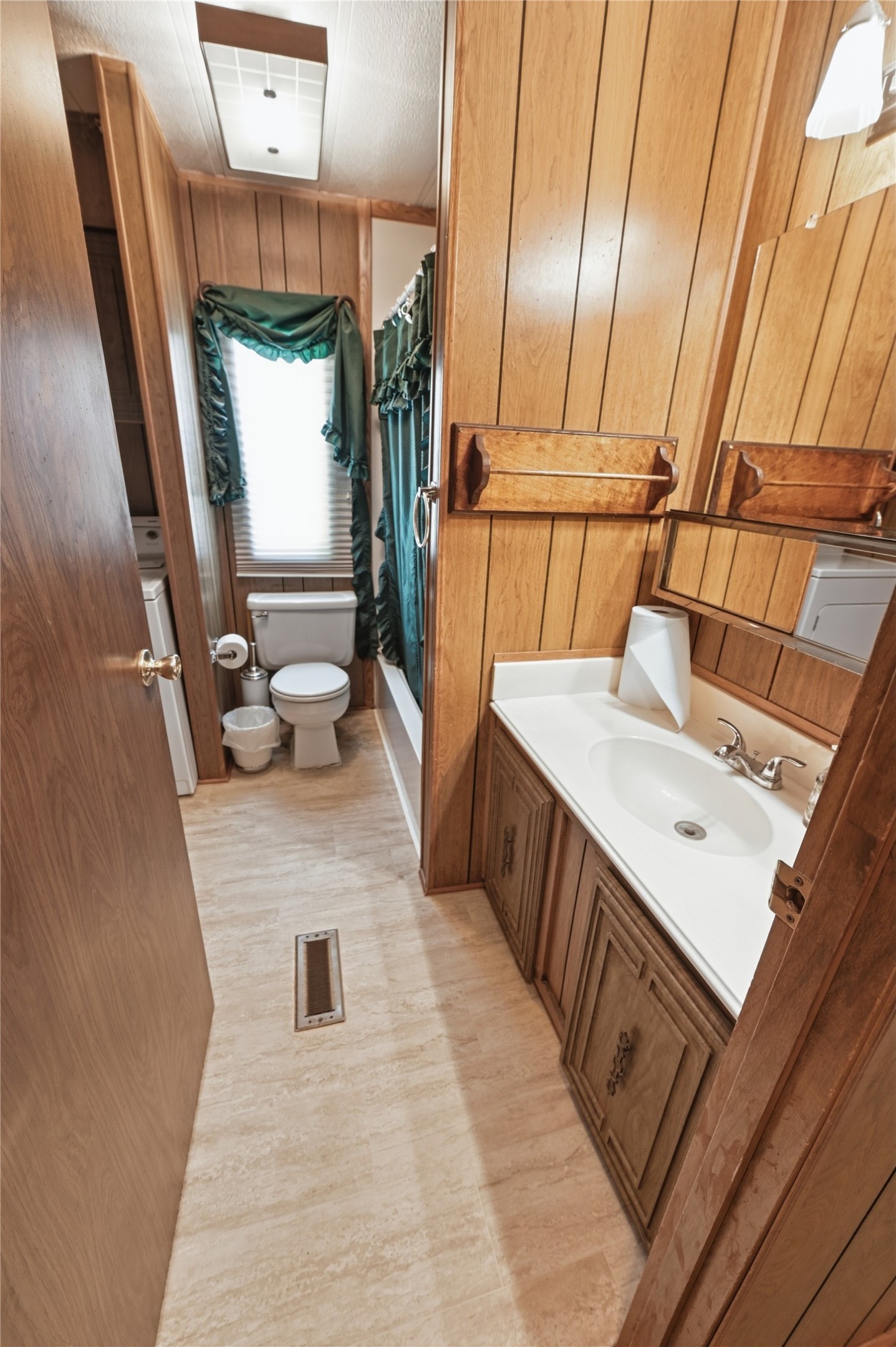 3409 Tahitian Court Granbury TX 76048