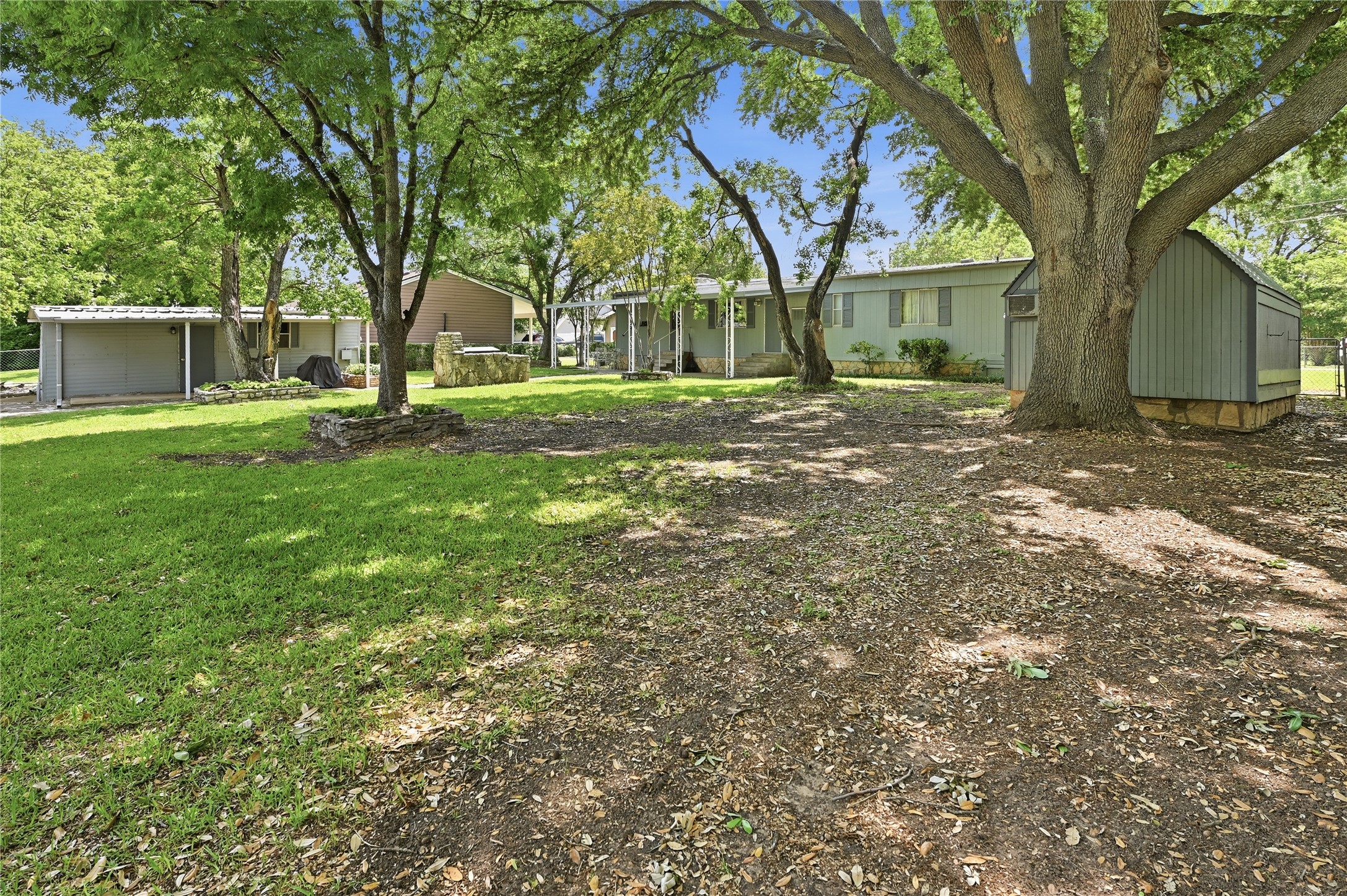 3409 Tahitian Court Granbury TX 76048