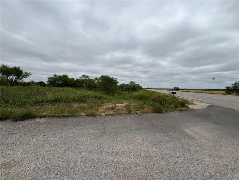 202 County Road 312 Winters TX 79567
