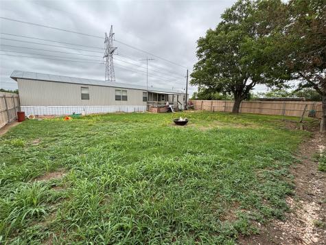 202 County Road 312 Winters TX 79567