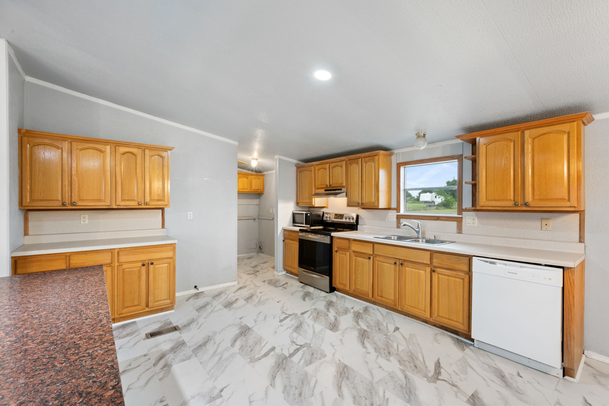 2255 County Road 376 Anna TX 75409