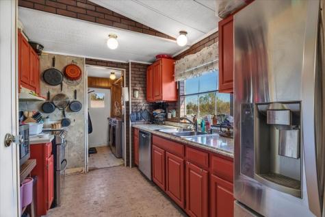 5631 Hillcrest Drive Farmersville TX 75442