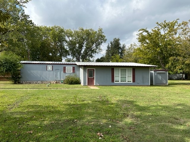 1700 E Apache Trail Granbury TX 76048