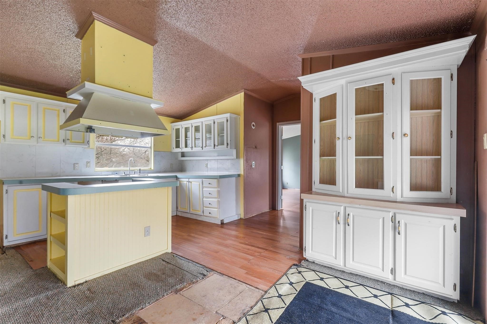 4012 Nebraska Trail Granbury TX 76048