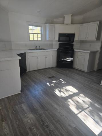 221 Private Road 8807 Ben Wheeler TX 75754