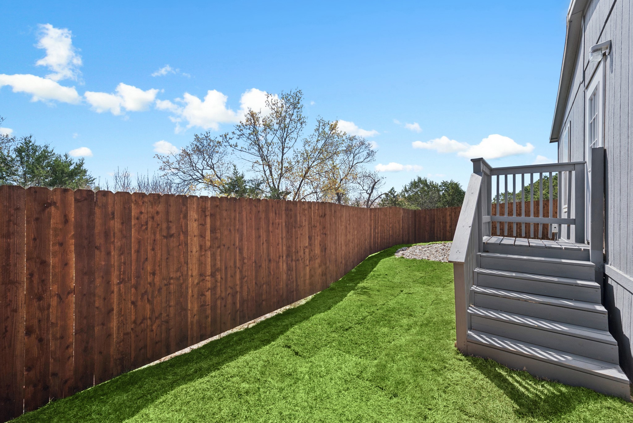 817 Thicket Trail Granbury TX 76048