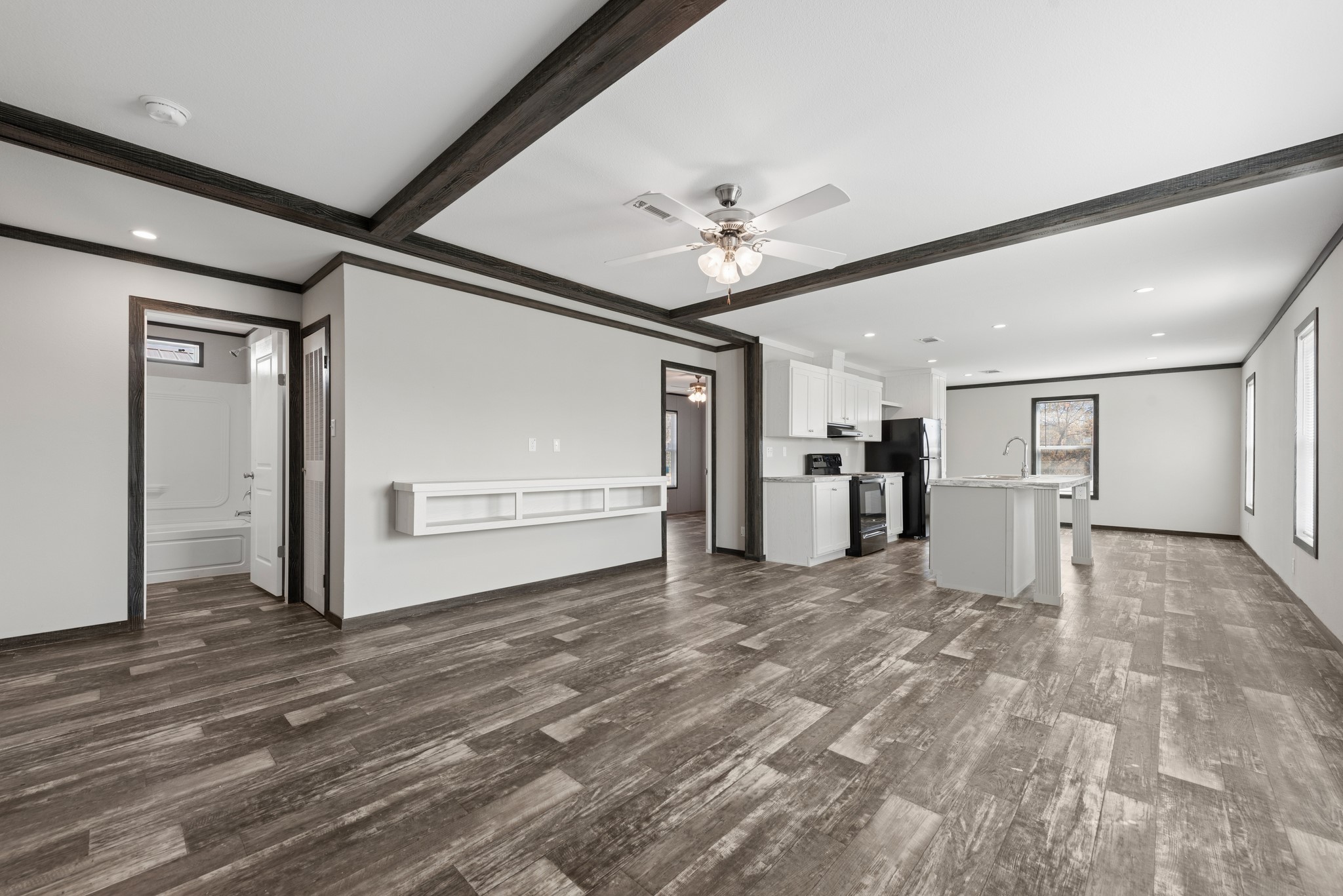 817 Thicket Trail Granbury TX 76048